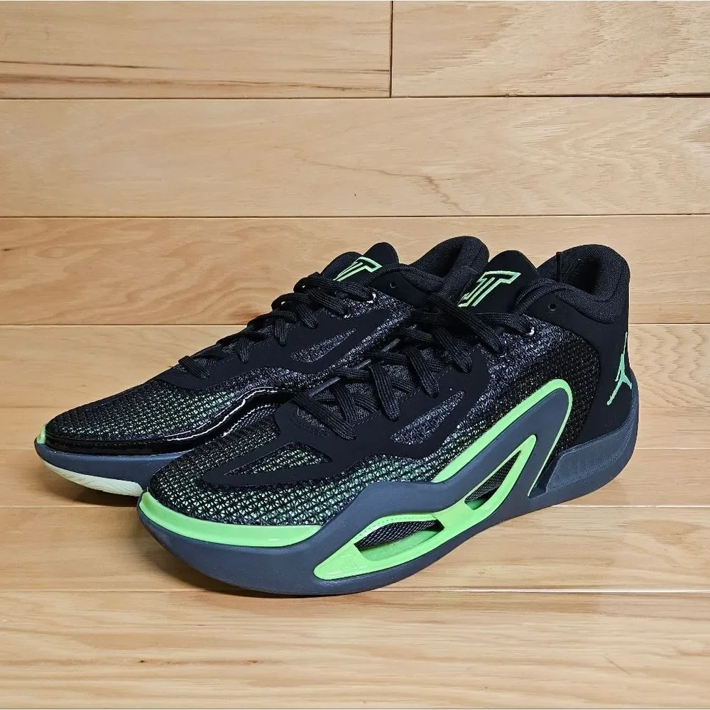 Nike Jordan Tatum 1 Size 10.5 Black Green Celtics Basketball Shoe DZ3324-003